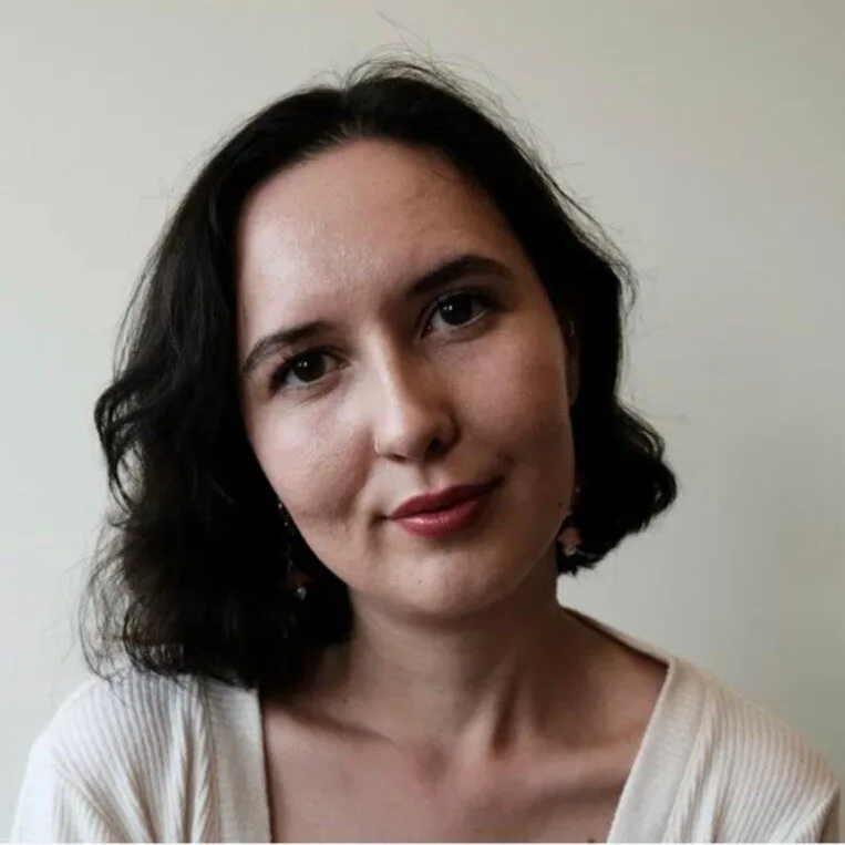 Flavia Gkioka portrait photo