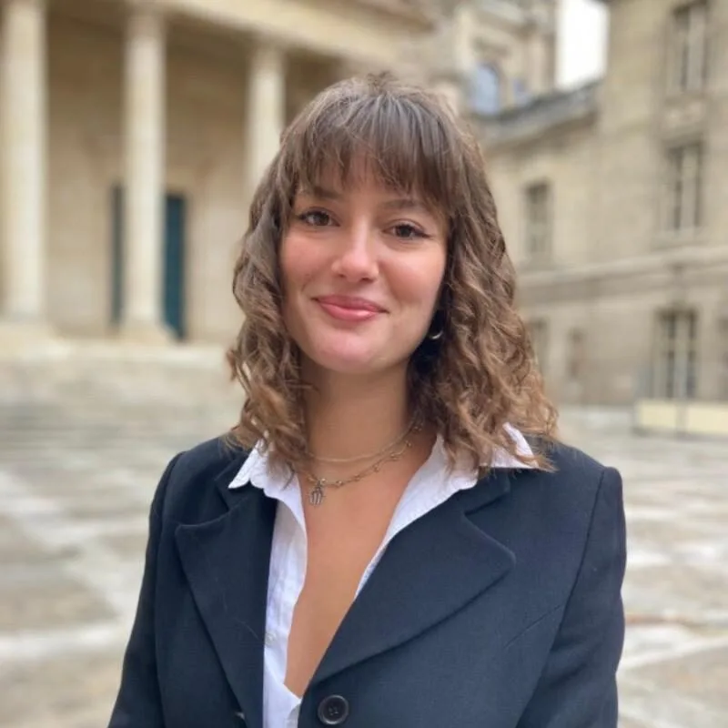 Oona Cateron portrait photo