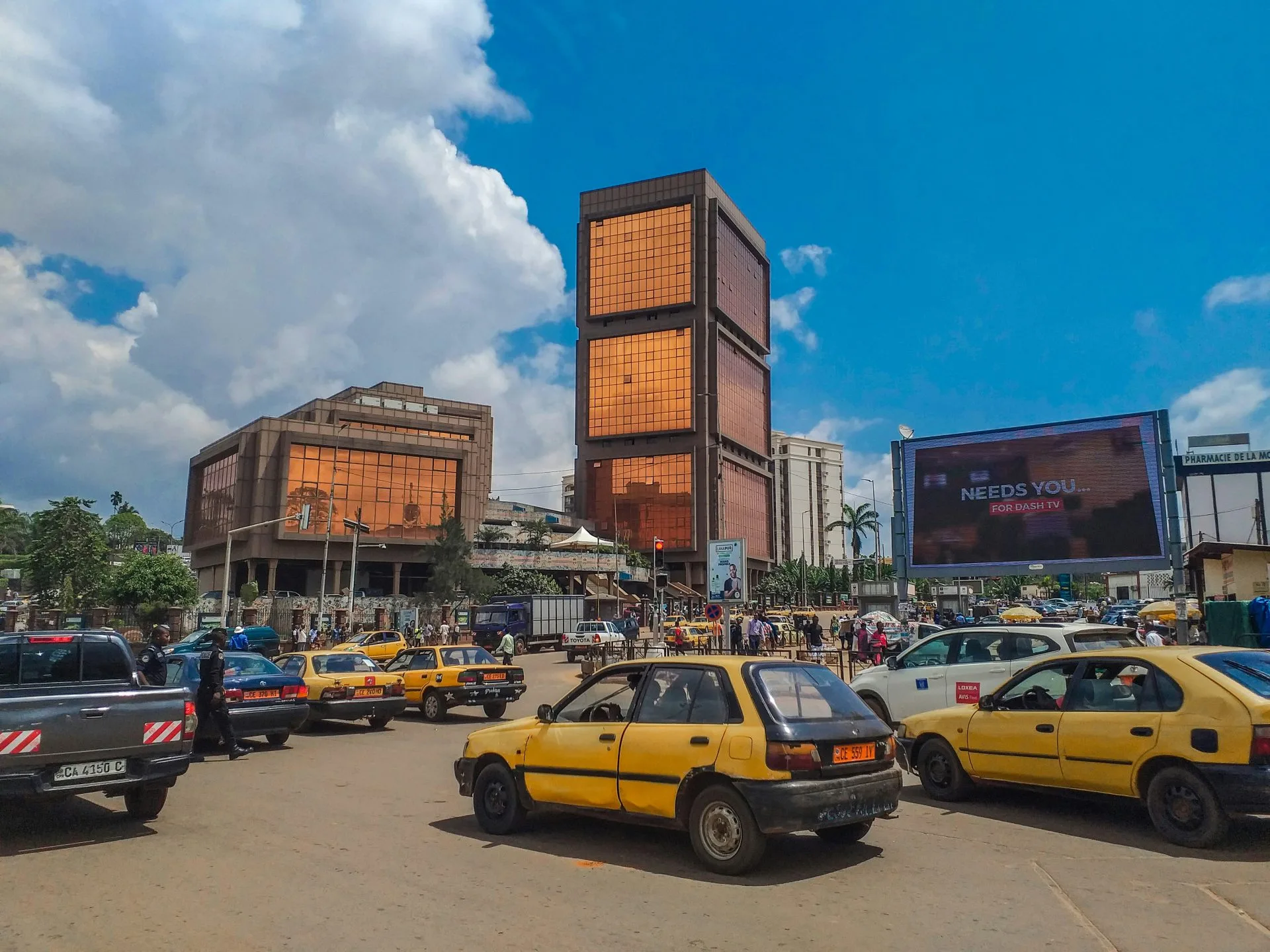 Busy street in Cameroon